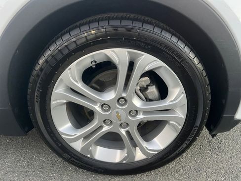 Used 2021 Chevrolet Bolt LT image 47