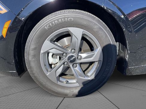 Used 2023 Kia K5 LXS image 23