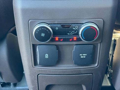 Used 2023 Ford Explorer King Ranch w/ Premium Technology Package image 14