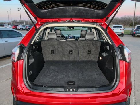 Used 2024 Ford Edge SEL image 5