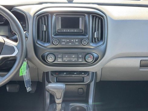 Certified 2016 GMC Canyon 2WD Crew Cab w/ Convenience Package image 13