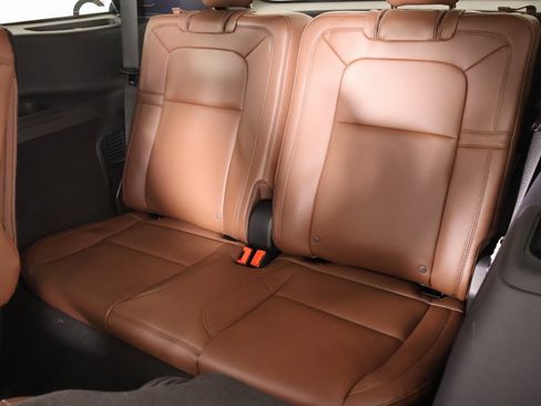 New 2026 Lincoln Aviator Reserve image 13