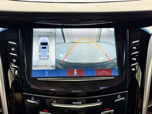 Used 2020 Cadillac Escalade Luxury w/ LPO, Radiant Package AWD/4WD image 15