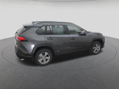 New 2025 Toyota RAV4 XLE image 10