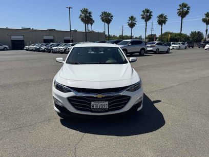Used 2021 Chevrolet Malibu LT
