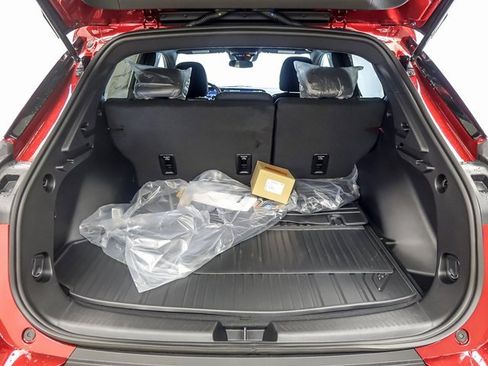 New 2026 Chevrolet Equinox EV LT w/ Midnight Package image 8