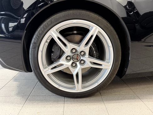 Used 2023 Chevrolet Corvette Stingray Coupe w/ 1LT RWD image 14