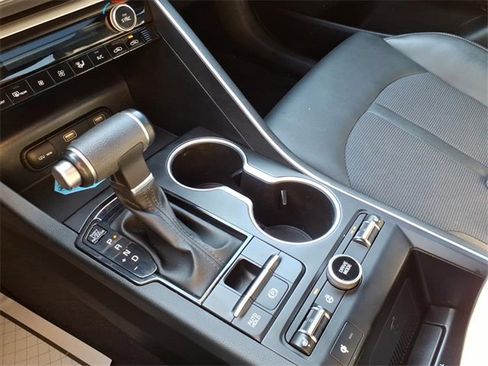 Used 2023 Kia K5 GT-Line image 30