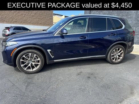 Used 2024 BMW X5 sDrive40i w/ Executive Package RWD image 2
