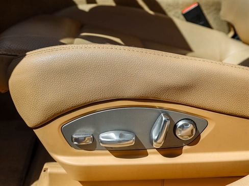 Used 2012 Porsche Panamera image 30