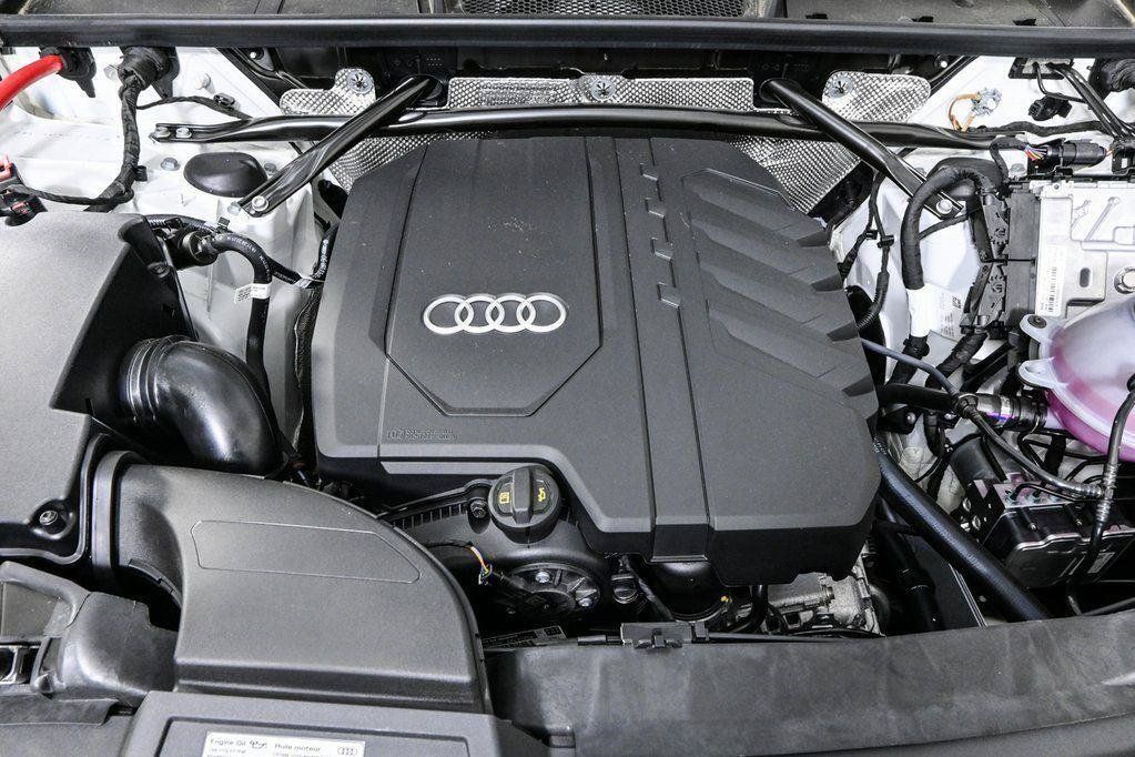 New 2025 Audi Q5 2.0T Premium Plus AWD/4WD image 38