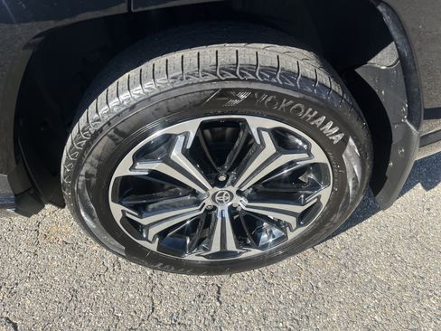 Used 2024 Toyota RAV4 XSE image 11