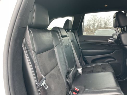 Used 2020 Jeep Grand Cherokee Altitude image 21
