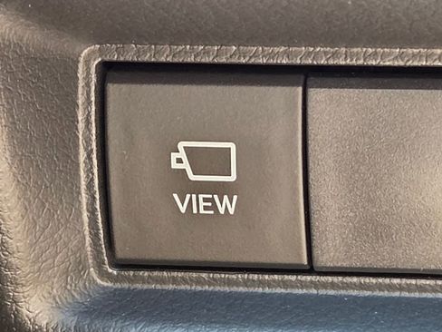 Used 2026 Lexus IS 350 F Sport AWD/4WD image 19