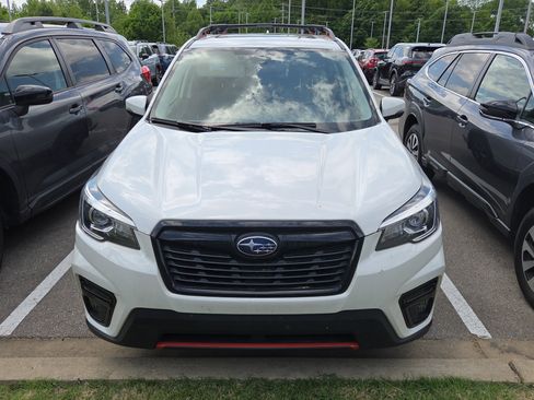Used 2019 Subaru Forester Sport AWD/4WD image 3