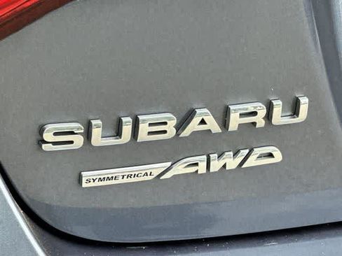 Used 2016 Subaru Legacy 2.5i Premium AWD/4WD image 24