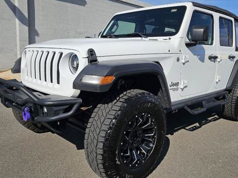 Used 2018 Jeep Wrangler Unlimited Sport AWD/4WD image 1