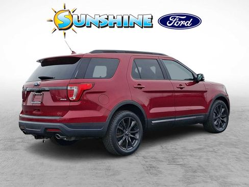 Certified 2019 Ford Explorer XLT w/ Equipment Group 202A image 6