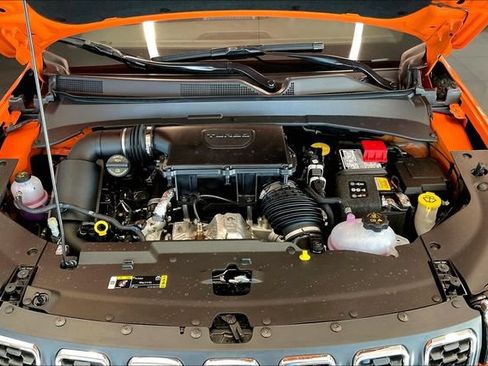 New 2026 Jeep Compass Latitude AWD/4WD image 9