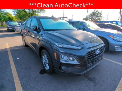 Used 2021 Hyundai Kona SE w/ Cargo Package FWD image 3