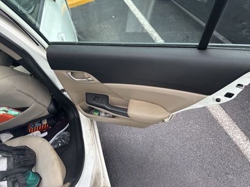 Used 2014 Honda Civic LX image 16