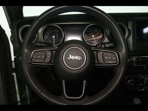Used 2023 Jeep Wrangler Unlimited w/ Convenience Group AWD/4WD image 21