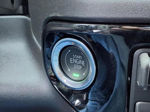 New 2026 GMC Sierra 1500 SLT image 10