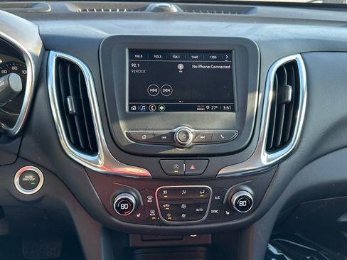 Used 2024 Chevrolet Equinox LT AWD/4WD image 38