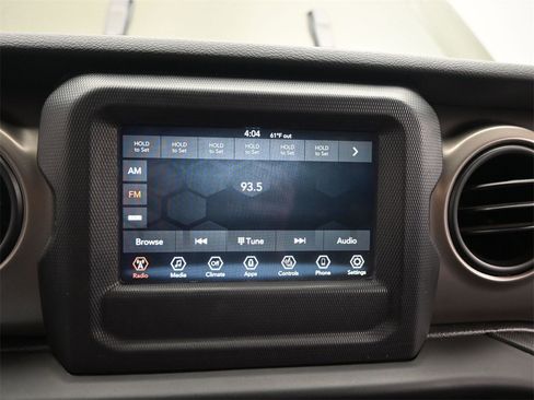 Used 2020 Jeep Wrangler Unlimited Willys image 22