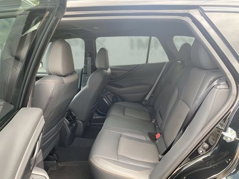 Used 2025 Subaru Outback Wilderness AWD/4WD image 13