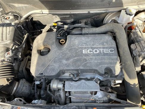 Used 2021 Chevrolet Equinox Premier image 25