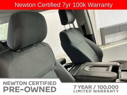 Used 2025 Ford Expedition Max Active AWD/4WD image 18