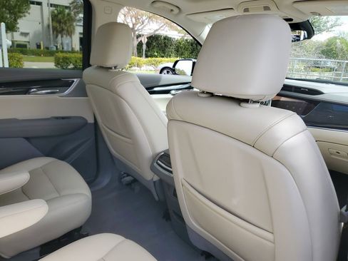 Certified 2023 Cadillac XT6 Premium Luxury image 25