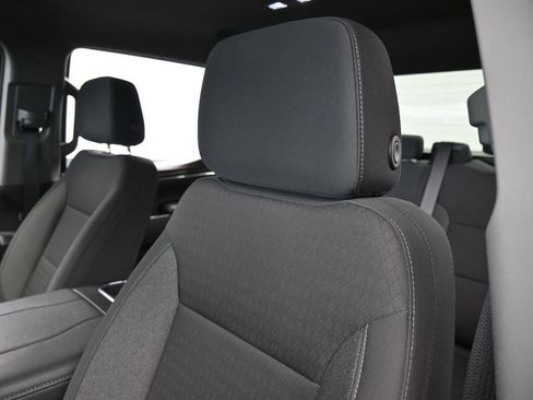 Used 2024 Chevrolet Silverado 1500 LT RWD image 16