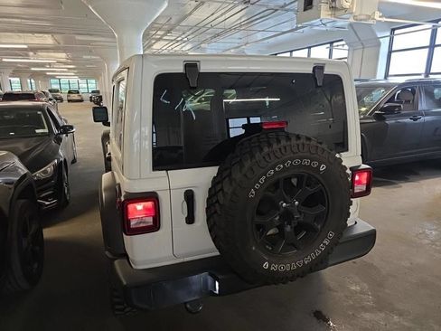 Used 2022 Jeep Wrangler Unlimited Sport AWD/4WD image 7