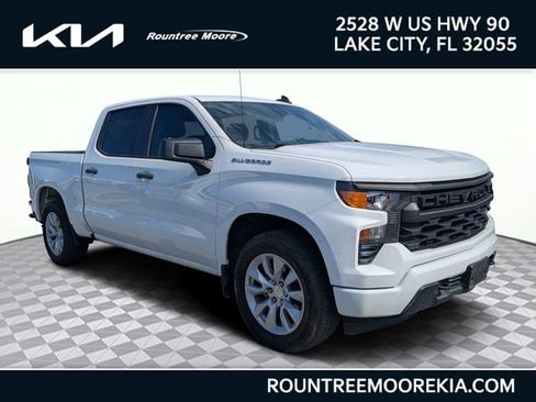 Used 2022 Chevrolet Silverado 1500 Custom RWD image 1