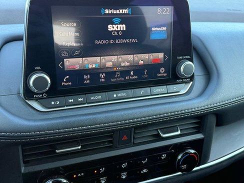 Used 2023 Nissan Rogue S image 26