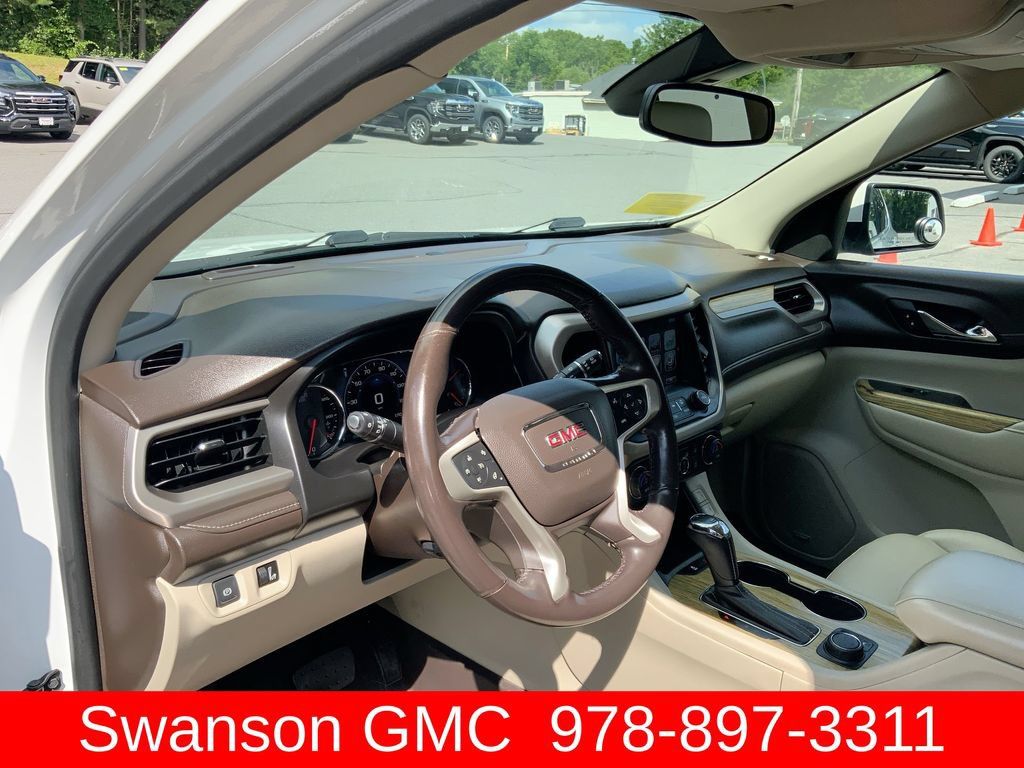 Certified 2019 GMC Acadia Denali w/ Technology Package AWD/4WD image 11