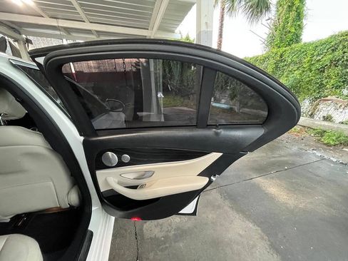 Used 2018 Mercedes-Benz E 300 image 14