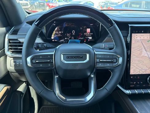 New 2027 GMC Acadia Denali Ultimate w/ LPO, Black Badging Package AWD/4WD image 10