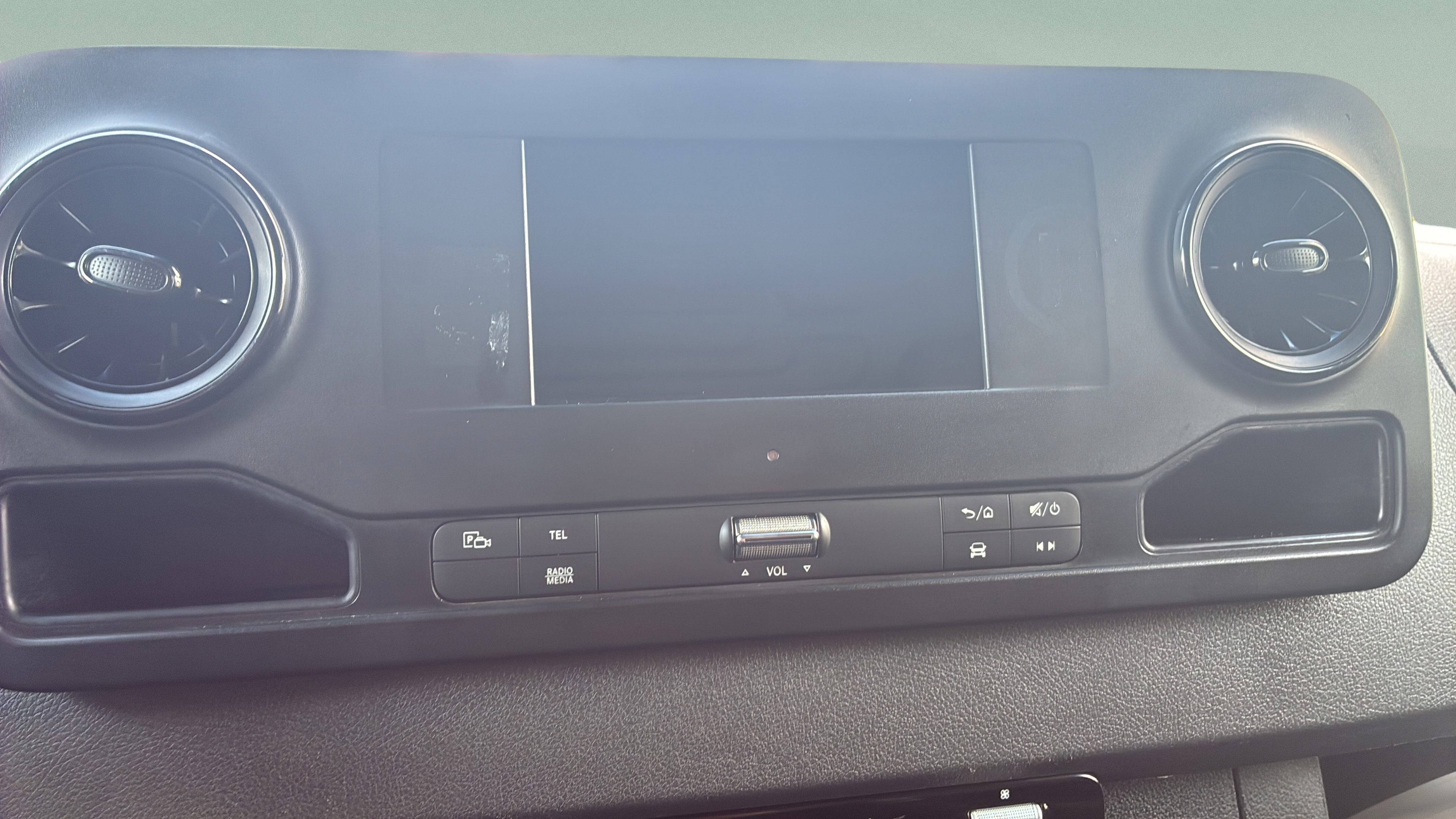 Used 2023 Mercedes-Benz Sprinter 2500 image 13