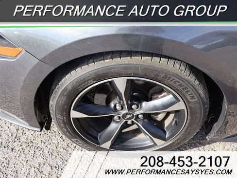 Used 2018 Ford Mustang Coupe image 20