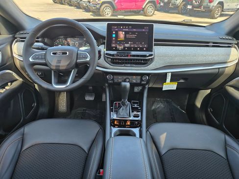 New 2026 Jeep Compass Latitude AWD/4WD image 6