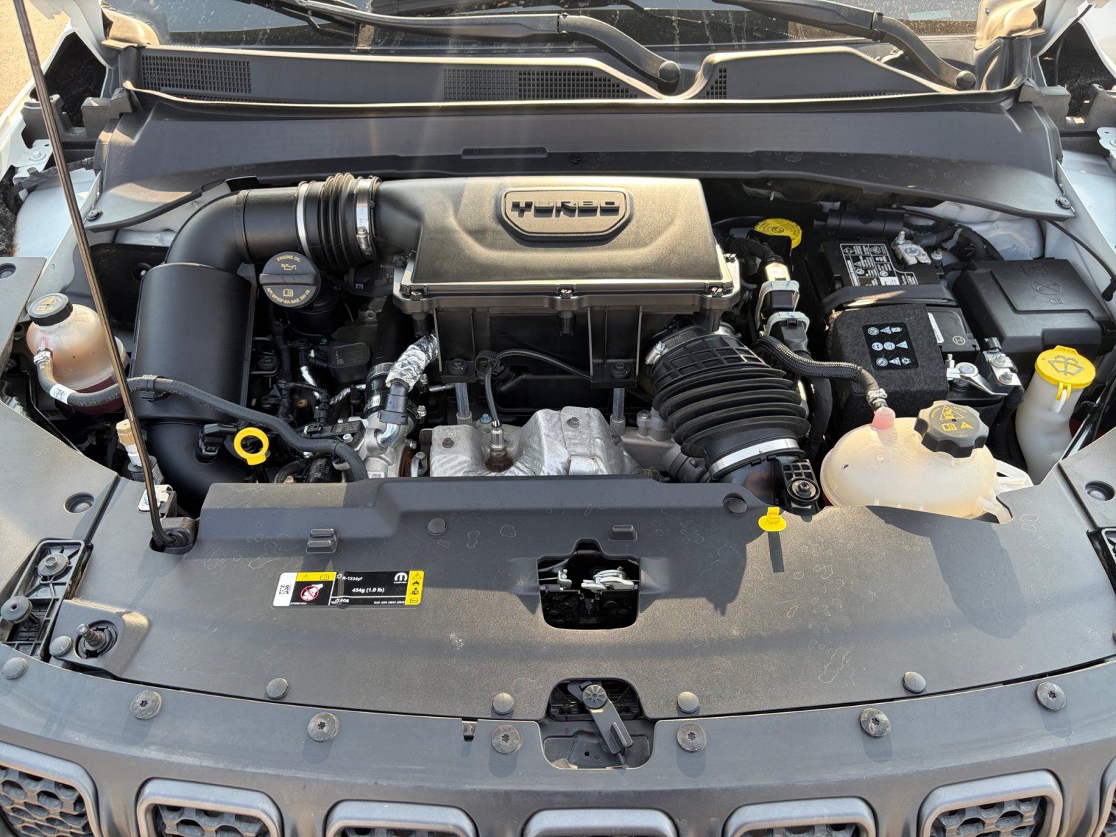 Used 2024 Jeep Compass Trailhawk AWD/4WD image 32