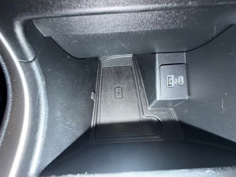 Used 2024 Ford Edge SEL w/ Convenience Package image 36