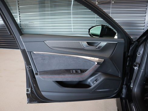 New 2026 Audi RS 6 performance image 31