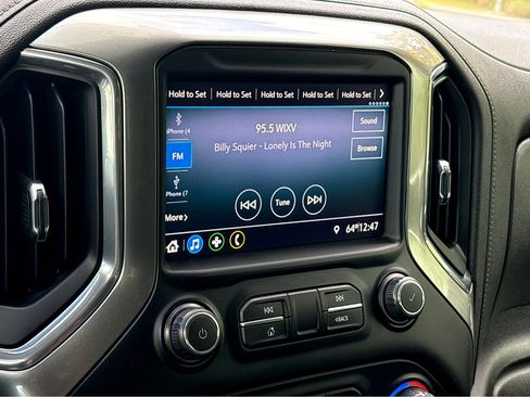 Used 2021 Chevrolet Silverado 1500 LT image 8