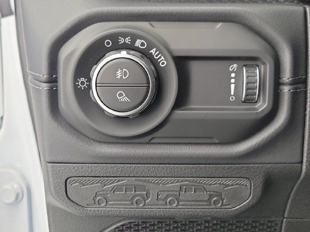 Used 2026 Jeep Gladiator Mojave AWD/4WD image 28