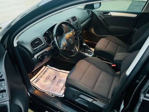 Used 2012 Volkswagen Golf TDI image 9