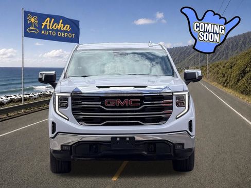 Used 2024 GMC Sierra 1500 SLT AWD/4WD image 6